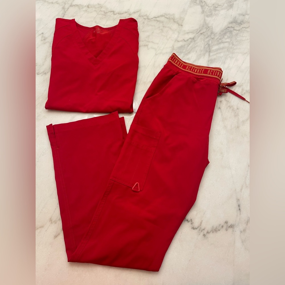 Women’s Med Couture Scrub Set (Red)